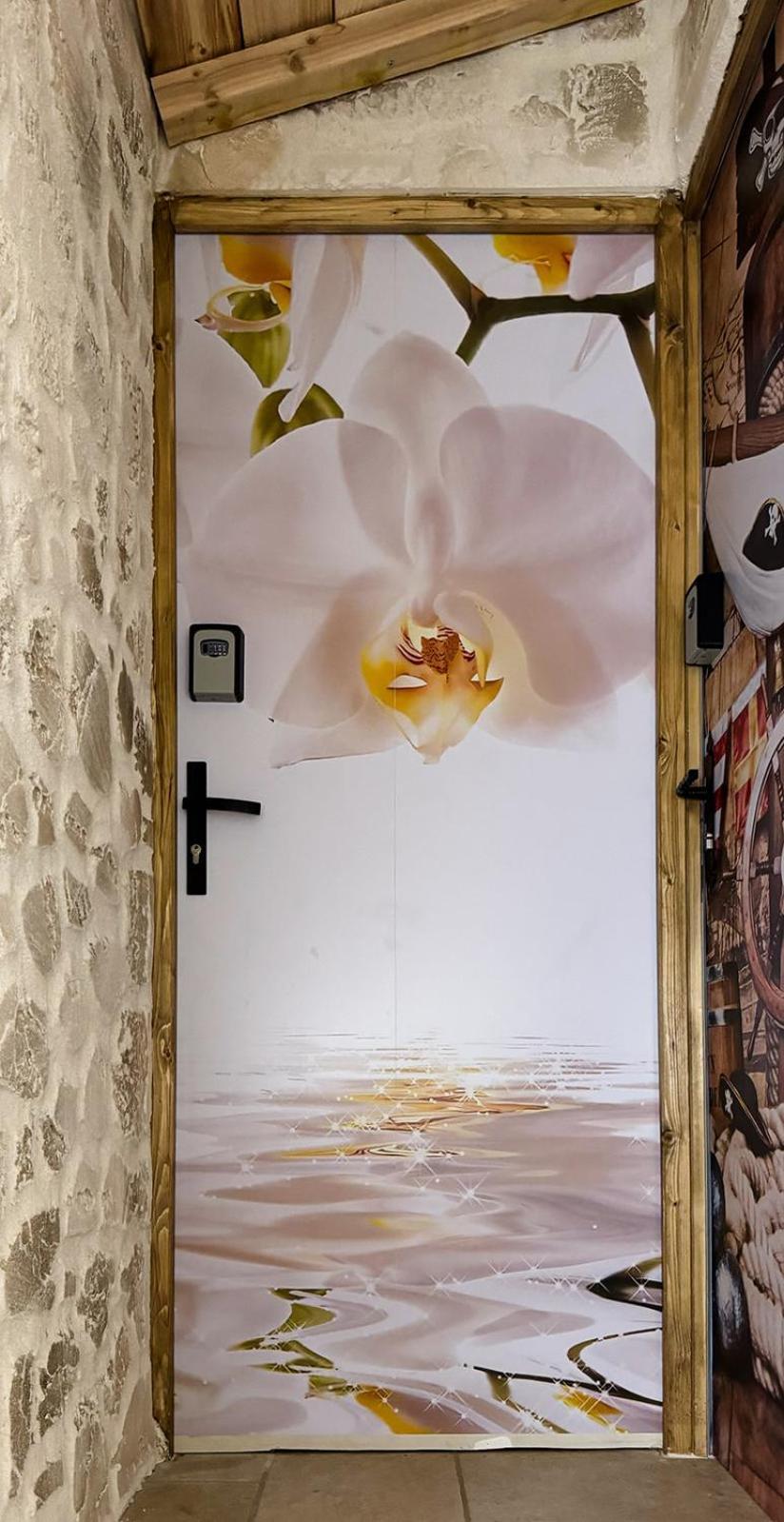 Les De Paulette A Theme La Zen Guest house